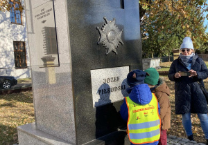 Pomnik Józefa Piłsudskiego w Łowiczu