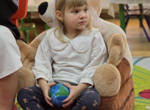 "Sto lat, sto lat" dla Rozalki, czyli... urodziny w duchu pedagogiki M. Montessori.