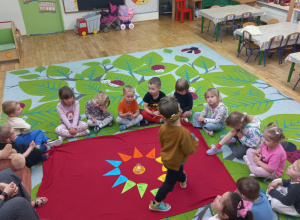 "Sto lat, sto lat" dla Teodorka, czyli... urodziny w duchu pedagogiki M. Montessori.