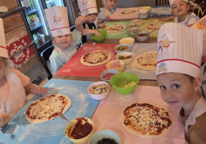 Wyjście do pizzeri