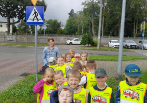 W poszukiwaniu znaków drogowych