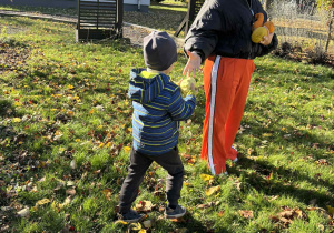 Jesienne zabawy w ogrodzie