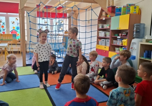 Pantofelek Kopciuszka.