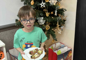 Ozdabiamy pierniczki