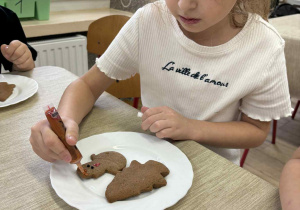 Ozdabiamy pierniczki