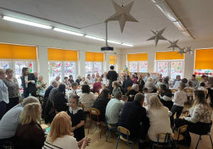 Dzień Babci i Dziadka w grupie Pszczółki