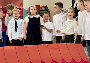 Dzień Babci i Dziadka w grupie Pszczółki