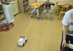 Zabawy z okazji Dnia Chłopaka.