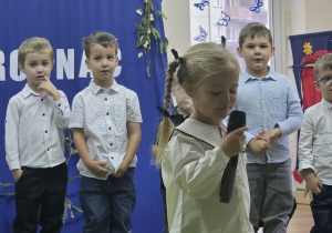 Występy dzieci.
