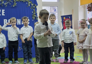 Występy dzieci.