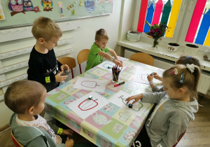 Pszczółki "Warzywnie, owocowo, zdrowo..."